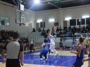 Elazığ İl Özel İdarespor 5 Sayı Farkla Kazandı