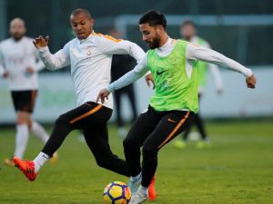 Galatasaray 7 Eksikle Çalıştı