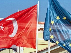Ab Komisyonu Türkiye’nin Büyüme Tahminini Yükseltti