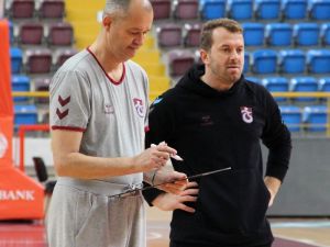 Trabzonspor Basketbol Takımı Hazırlıklarını Sürdürüyor