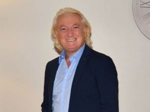 "Kariyer Endişesi Psikolojiyi Bozuyor"