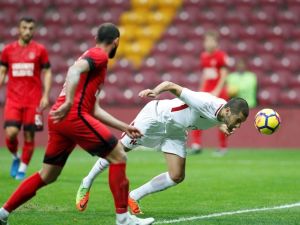 Galatasaray Ümraniyespor’u 3-2 Mağlup Etti
