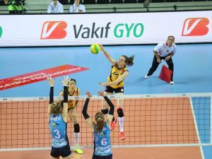 Vakıfbank Şampiyonlar Ligi’nde Set Vermedi