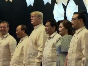 Duterte Ve Trump Yan Yana