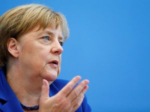 Merkel Dip Yaptı