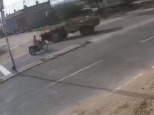 Motosikletli Traktöre Böyle Çarptı