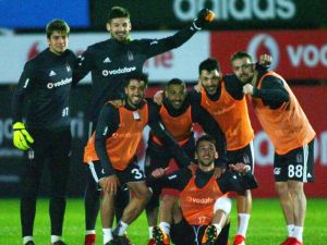 Beşiktaş’ta Akhisar Mesaisi Başladı