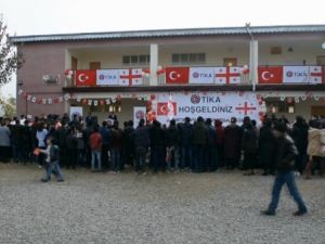 Tika’dan Gürcistan’daki Okula Destek