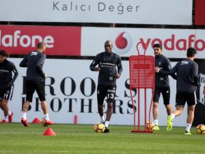 Beşiktaş Kondisyon Ve Taktik Çalıştı