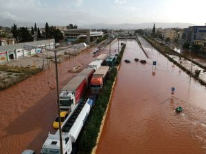 Yunanistan’ı Sel Vurdu: 10 Ölü