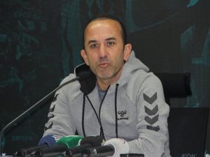 "Biz De Müthiş Bir Özlem Ve Müthiş Bir Beklenti Var”