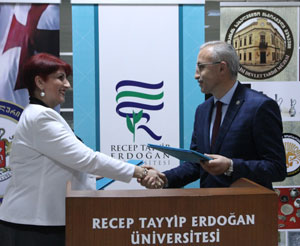 RTEÜ ve Kutaisi Devlet Tarih Müzesi Arasında Protokol İmzalandı