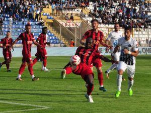Adana’da Gollü Beraberlik