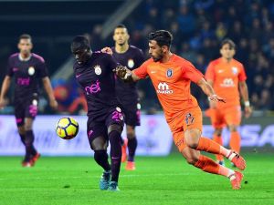 Aslan Şokta: İlk Yarı 2 Gol