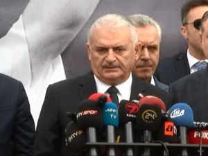Başbakan Da Cenaze Töreninde