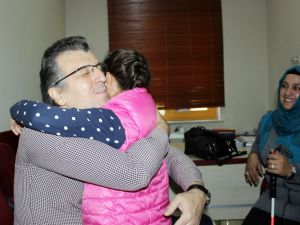 Böyle Çocuk Doktoru Dostlar Başına