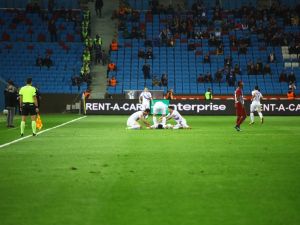 Trabzon’da İlk Yarıda Gol Düellosu