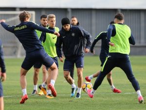 Osmanlıspor Derbi Hazırlıklarına Başladı