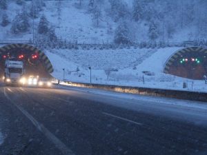 Bolu Dağı’nda Yoğun Kar Yağışı