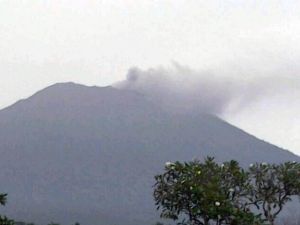 Agung Yanardağı Hortladı