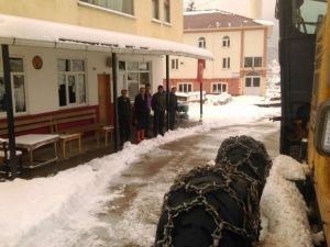 Trabzon’un Yüksek Kesimlerinde Kar Kalınlığı 35 Cm’ye Ulaştı