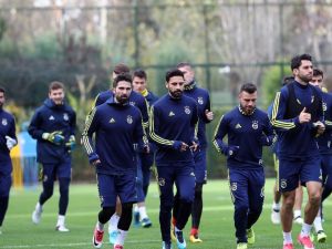 Fenerbahçe’de, Antalyaspor Mesaisi Sürdü
