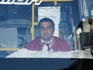 Rahatsızlanan Kişiyi Halk Otobüsüyle Acile Yetiştirdi
