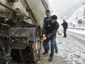 Zigana Dağı Geçidi’nde Beyaz Korku