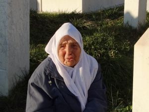 Bosnalı Şehit Yakınları: “Hollanda Da Sorumlu”