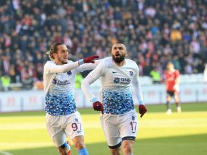 Fırtına Sivasspor Deplasmanında İlkleri Yaşadı