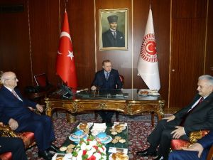 Erdoğan, Kahraman Ve Yıldırım Bir Arada
