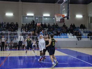 Elazığ İl Özel İdare Farklı Yendi