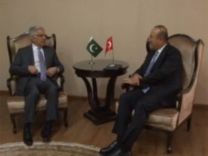 Çavuşoğlu Azerbaycanlı Ve Pakistanlı Mevkiidaşıyla Görüştü