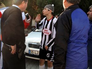 Amatör Maçta “Kırmızı Kart” Kavgası