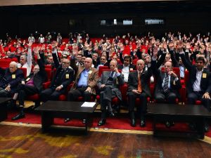 Galatasaray’da Bütçe Revizesi Kabul Edildi