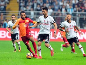 İlk Yarıda Gol Sesi Çıkmadı