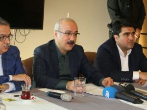 "Kılıçdaroğlu Tek Ayak Üstünde Kırk Yalanın Belini Büküyor"