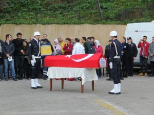 Yakalandığı Amansız Hastalığa Yenik Düşen Polis Memuru İçin Giresun’da Tören Düzenledi