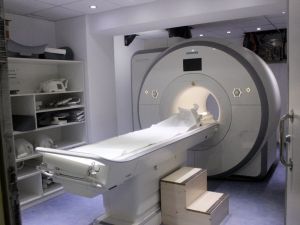 Metal Eşyalar Hem Cihaza Hem Hastaya Zarar Verebiliyor