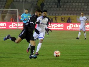 Erzurumspor İle Manisaspor Yenişemedi