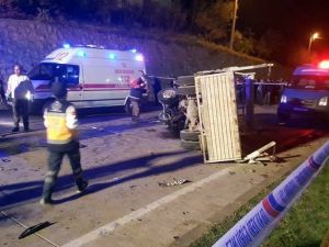Katliam Gibi Kaza: 4 Ölü, 2 Yaralı