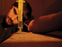 Alkol ve uyuşturucu bağımlılarına sınırsız tedavi hakkı