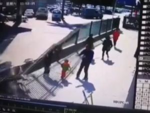 Çin’de Akıl Almaz Kaza