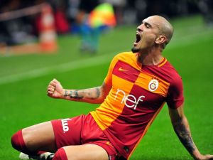 Galatasaray’da Defans, Orta Sahadan Daha Çok Attı
