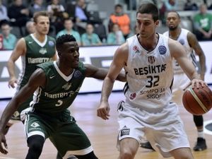 Beşiktaş Sompo Japan Liderliğini Sürdürdü