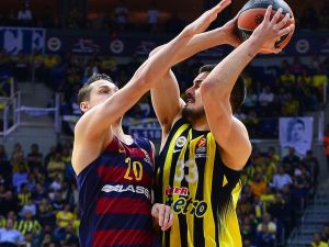 Fenerbahçe Doğuş Barca Deplasmanında