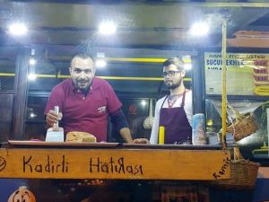Midibüsünü Ekmek Teknesi Yaptı