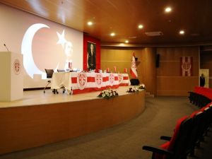 Antalyaspor Olağanüstü Genel Kurulu’nda Flaş Gelişme