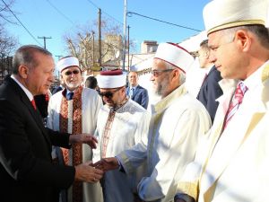 Erdoğan Cuma Namazını Gümülcine’de Kıldı