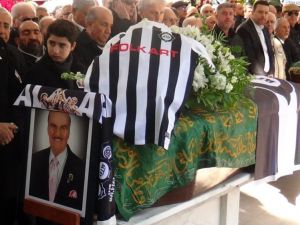 Erdoğan Tözge Son Yolculuğuna Uğurlandı